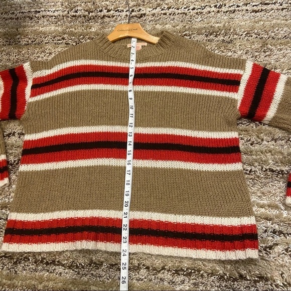 UO Oversized Striped Boyfriend Jumper 
Brown and red striped sweater - Picture 14 of 14